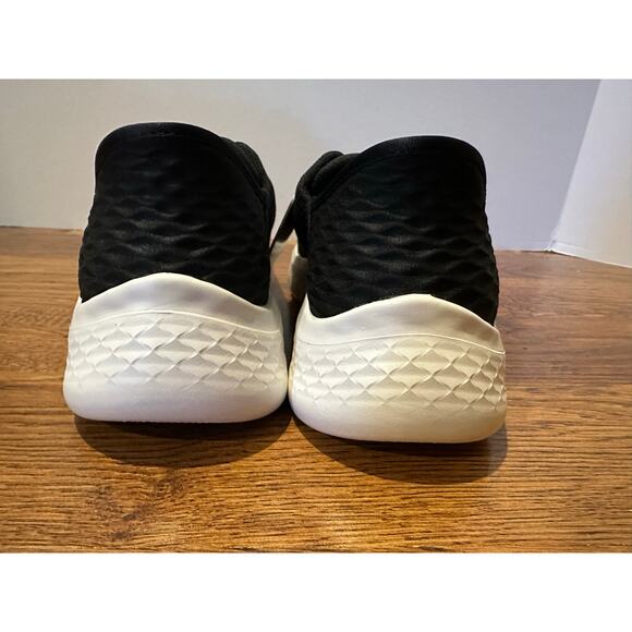 Skechers Go Walk Slip-In Sneakers - Black - Sz 7 Wide Stylish Comfort Shoes NWT - Picture 5 of 11